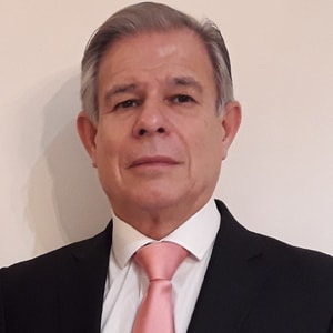 Antonio Figueroa-min